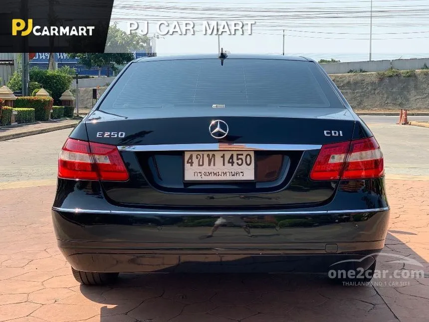 2011 Mercedes-Benz E250 Elegance CDI BlueEFFICIENCY Sedan