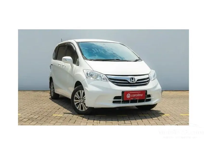 Jual Mobil Honda Freed 2013 E 1.5 di Jawa Barat Automatic MPV Putih Rp 140.000.000