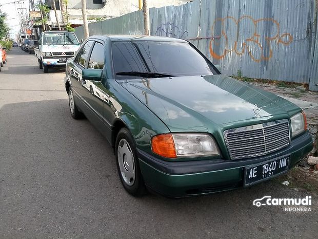 Beli Mobil Mercedes Benz C180 Baru Bekas Kisaran Harga Review 2021 Carmudi Indonesia
