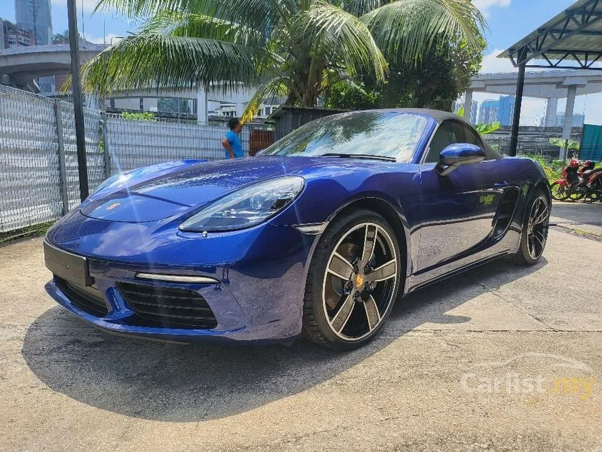 2021 Porsche 718 Boxster Convertible