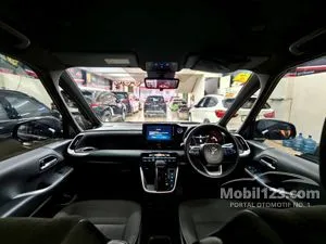 2022 Toyota Voxy 2.0 (Premium Color) MPV