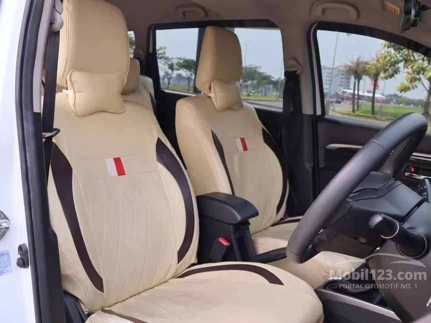 2025 Suzuki XL7 Alpha Hybrid (Two tone) SUV