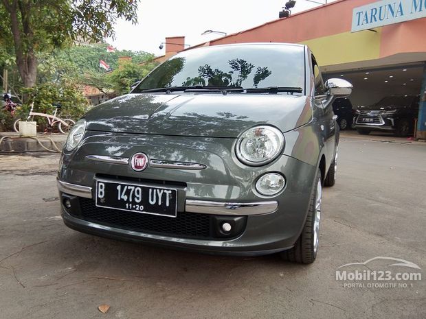 Fiat Mobil bekas dijual di Indonesia - Dari 28 Mobil di 