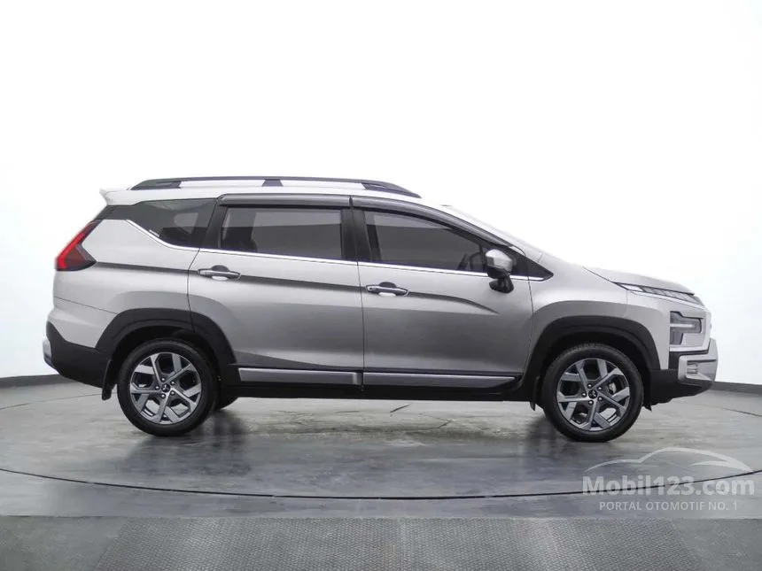 2023 Mitsubishi Xpander Cross Premium MPV