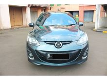Mazda 2 1.5 V MT 2013 Pajak panjang km asli 8rban service record terawat dan siap pakai