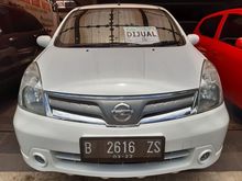 Nissan Grand Livina 1.5 SV Matic 2013