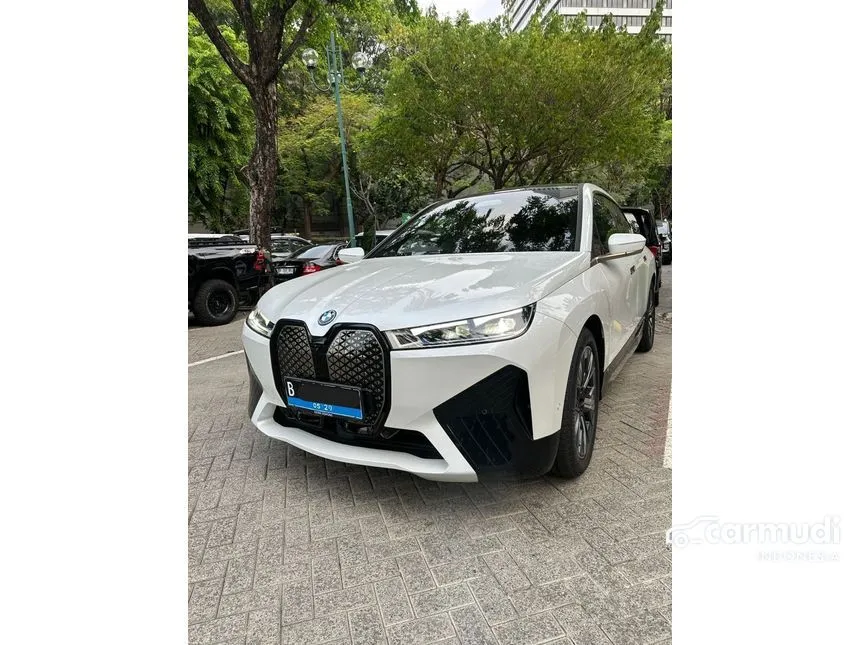 2023 BMW iX xDrive40 Sport SUV