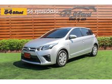 2015 Toyota Yaris 1.2 (ปี 13-17) E Hatchback AT