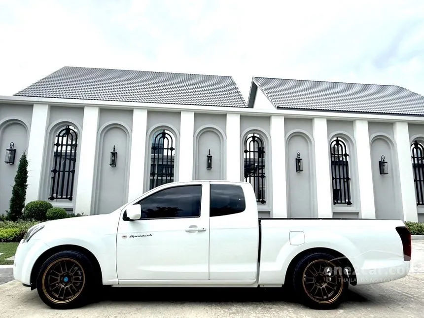 2019 Isuzu D-MAX S Space Cab Pickup