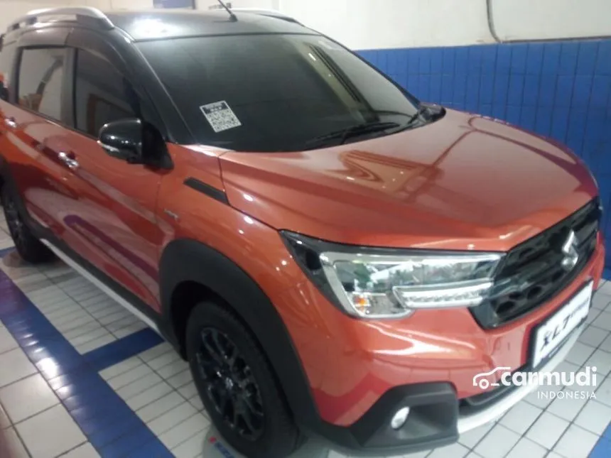 Jual Mobil Suzuki XL7 2024 ALPHA Hybrid 1.5 di Jawa Barat Automatic Wagon Orange Rp 280.000.000