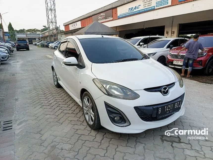 2012 Mazda 2 R Hatchback