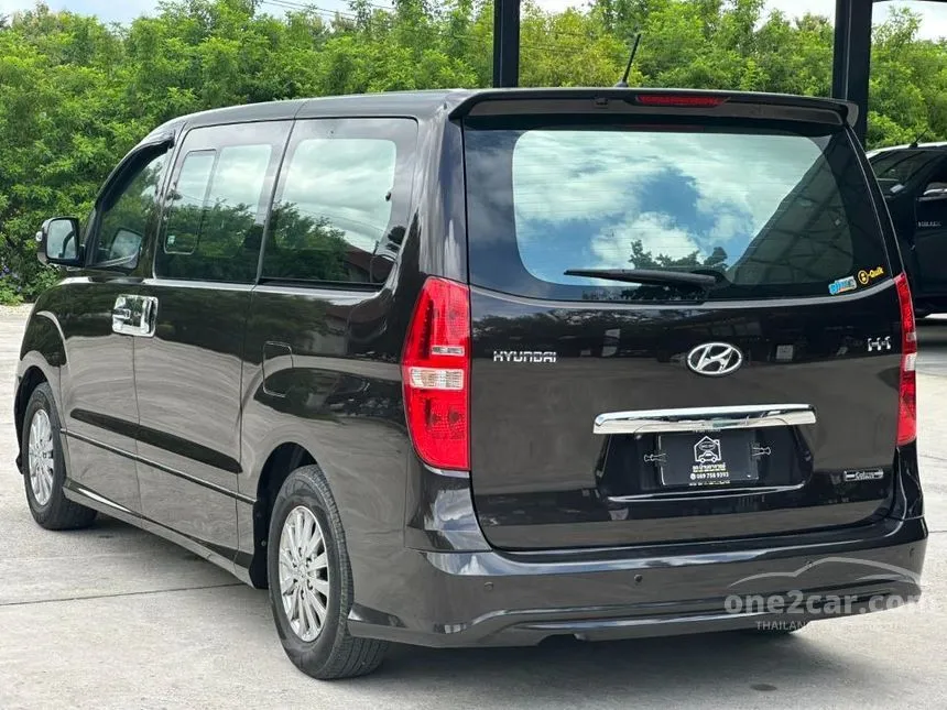 2018 Hyundai H-1 Deluxe Van