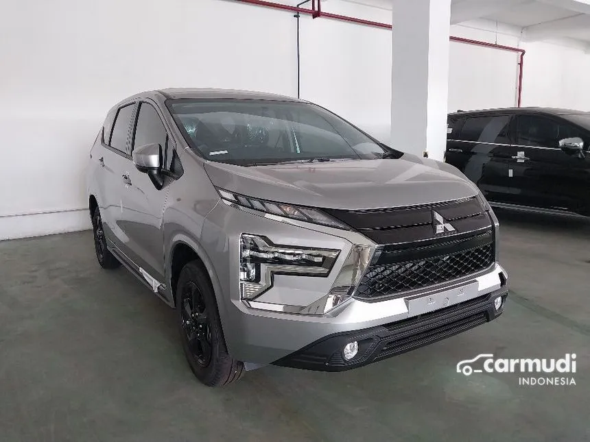 Jual Mobil Mitsubishi Xpander 2024 EXCEED 1.5 di Jawa Timur Manual Wagon Silver Rp 267.000.000
