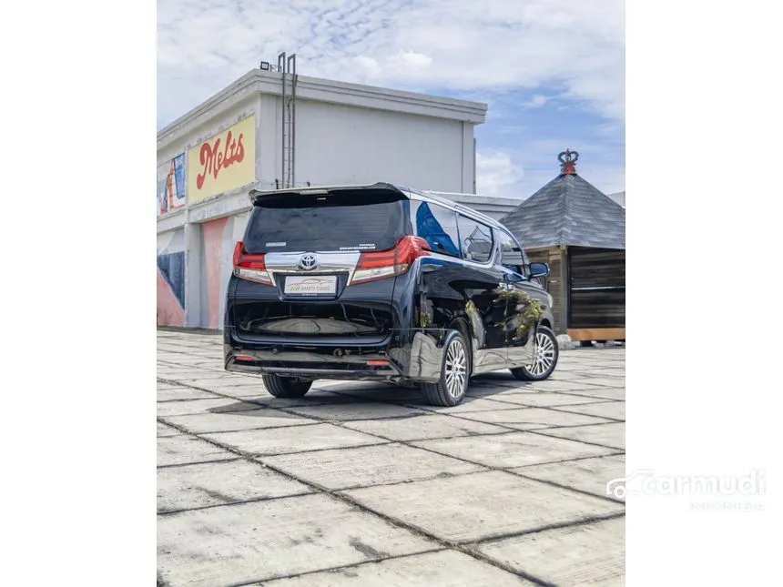 2017 Toyota Alphard Q MPV