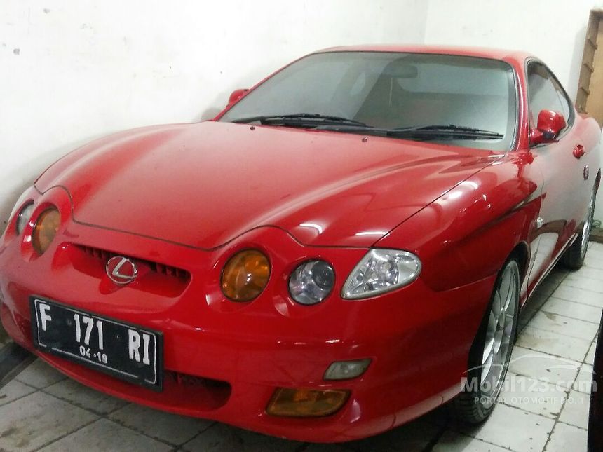 Hyundai coupe 2001