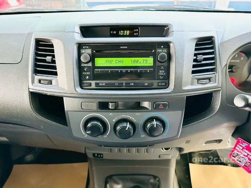2013 Toyota HILUX VIGO Champ J Smart Cab Pickup