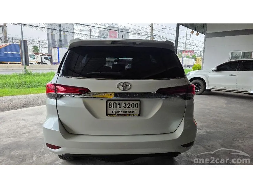 2018 Toyota FORTUNER V SUV