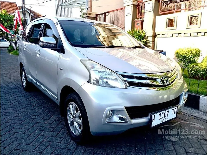 Jual Mobil Toyota Avanza 2015 G Luxury 1.3 di Jawa Timur Manual MPV Silver Rp 126.000.000