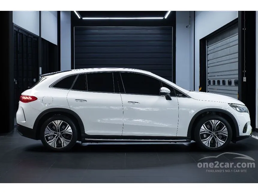 2026 Mercedes-Benz EQE350 4MATIC Electric Art SUV