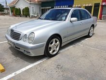 2002 Mercedes-Benz E220 CDI 2.1 W210 (ปี 95-03) Classic Sedan AT