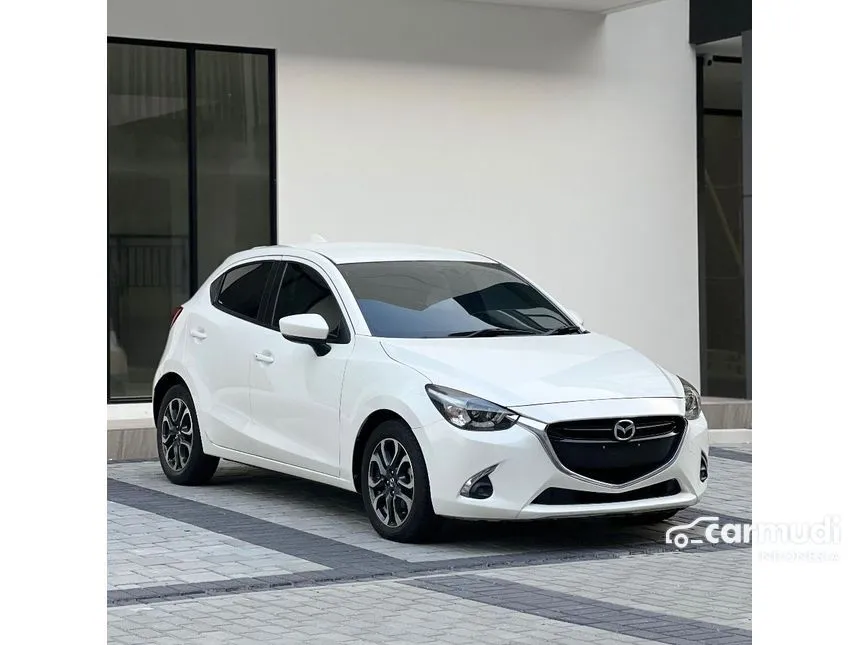 2018 Mazda 2 R Hatchback