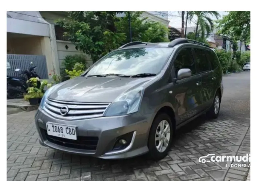 2013 Nissan Grand Livina XV MPV