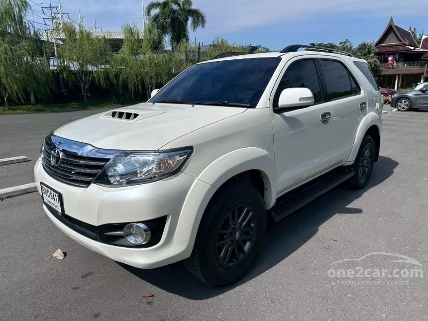 2014 Toyota FORTUNER V SUV