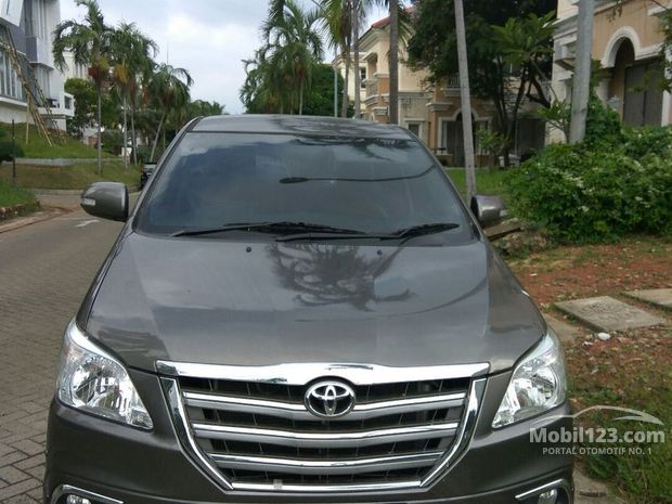 Nissan Grand Livina XV Mobil Tahun 2014-2014 bekas dijual 