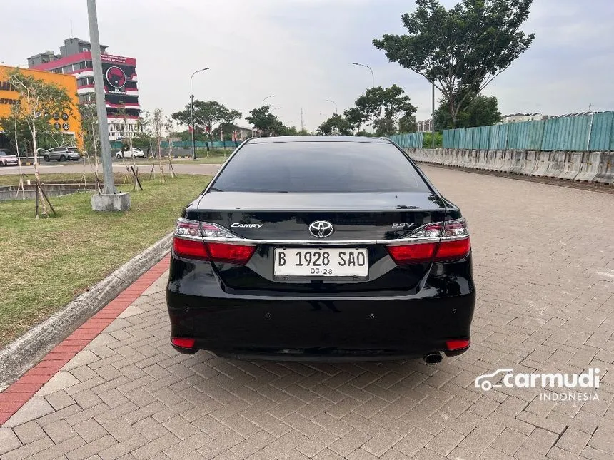 2018 Toyota Camry V Sedan