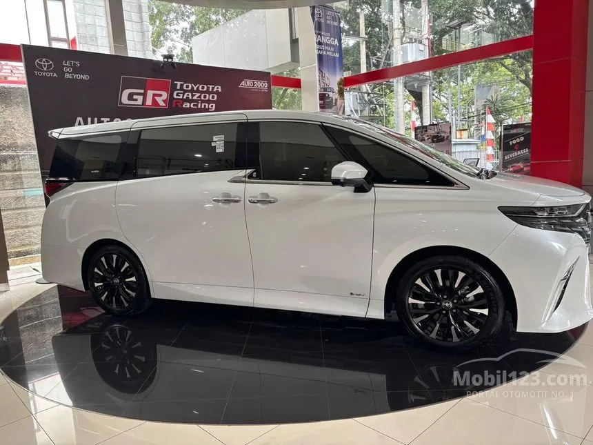 2025 Toyota Alphard HEV (Premium Color) MPV