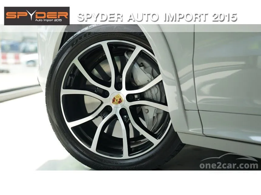 2020 Porsche Cayenne E-Hybrid SUV