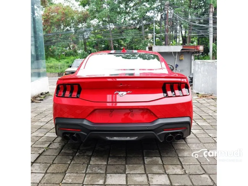 2025 Ford Mustang EcoBoost Fastback