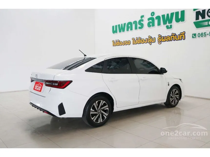 2023 Toyota Yaris Ativ Sport Sedan