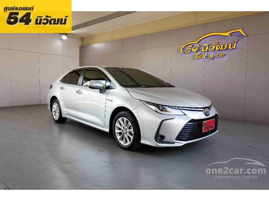 2019 Toyota Corolla Altis Hybrid Mid Sedan