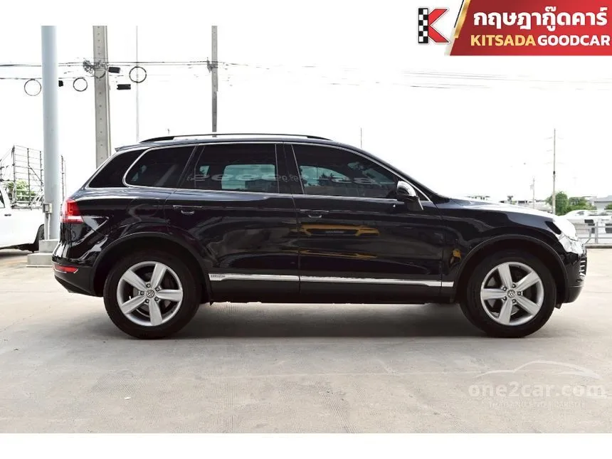 2012 Volkswagen TOUAREG Hybrid SUV