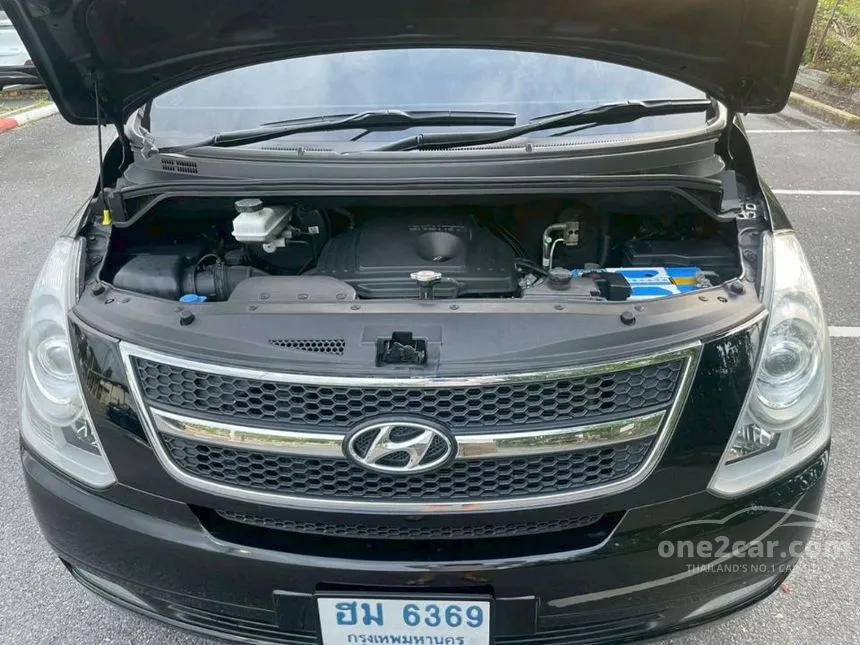 2013 Hyundai H-1 Deluxe Van