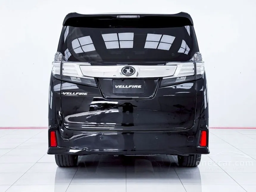2015 Toyota VELLFIRE V Van