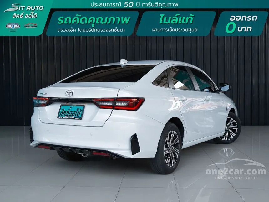 2023 Toyota Yaris Ativ Premium Luxury Sedan