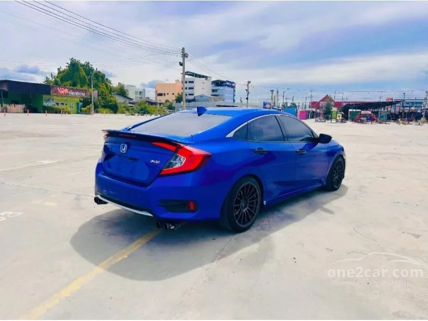 2019 Honda CIVIC Turbo RS Sedan
