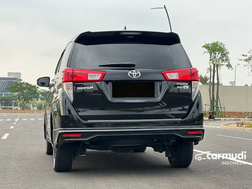 2020 Toyota Innova Venturer Wagon