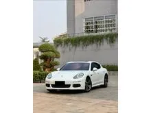 2014 Porsche Panamera 3.0 S Hatchback Facelift V6 Twin Turbo White on Burgundy Odo 29 Rb (TERMURAH)