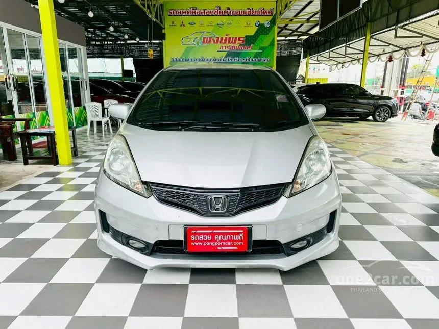 2012 Honda JAZZ SV Hatchback