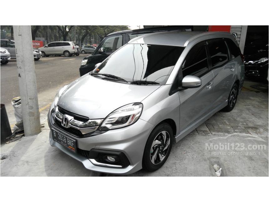 Jual Mobil Honda Mobilio  2021  RS 1 5 di Jawa Barat 