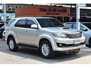2013 Toyota Fortuner 3.0 (ปี 12-15) V 4WD SUV