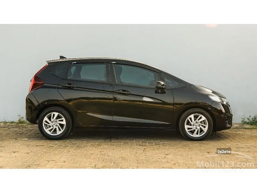 2016 Honda Jazz S Hatchback