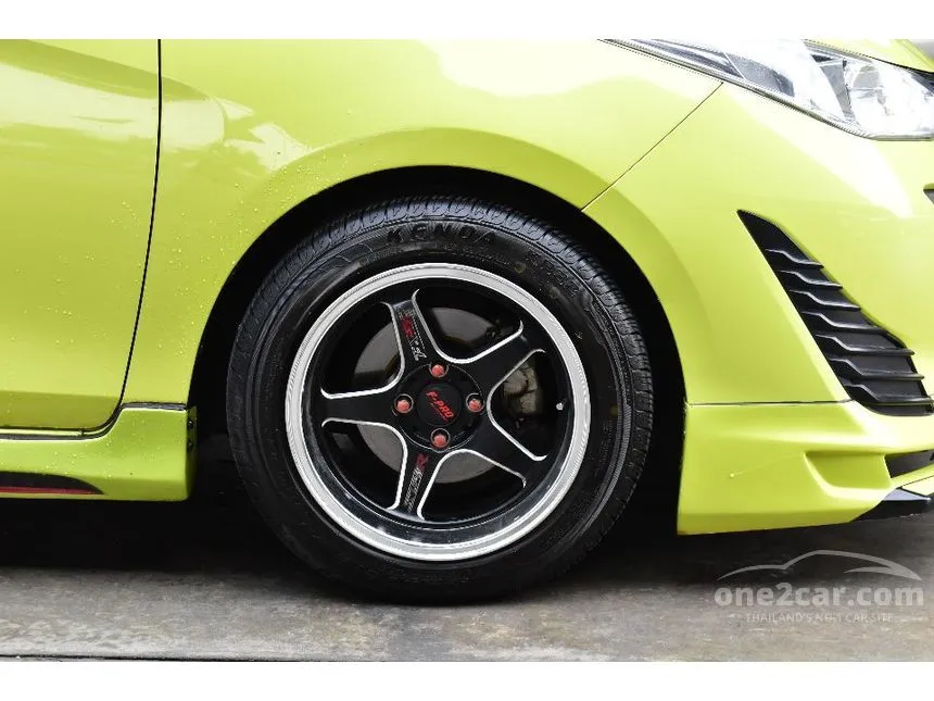 2018 Toyota YARIS E Hatchback