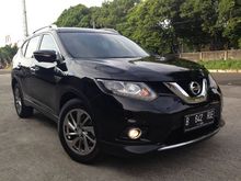 Nissan All New X-Trail 2.5 ST 2015 AT like new, keyless, Black top condition