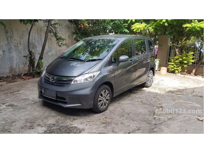 Honda freed 2013