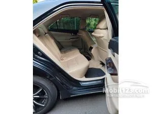2014 Toyota Camry 2.5 Hybrid Sedan