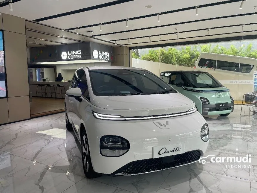 2024 Wuling Binguo EV Premium Range Hatchback